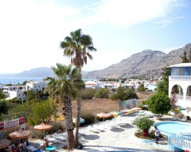 Pefkos Garden